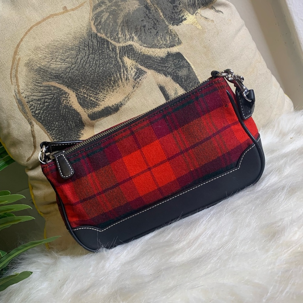COACH Vintage Shoulder Bag